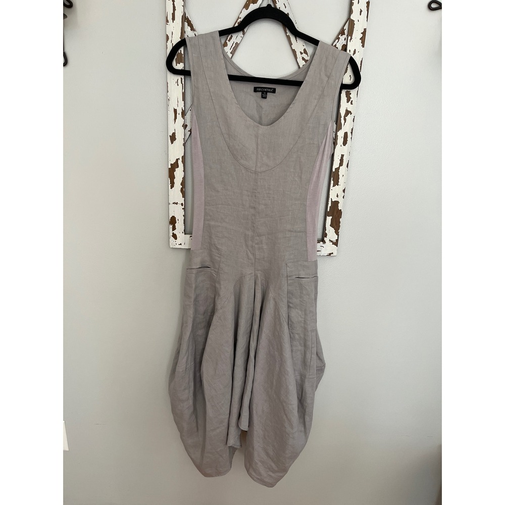 For Cynthia dress.‎ Sleeveless linen-blend dress with pockets. Lagenlook style